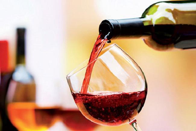 5 sai lầm khi thưởng thức rượu vang tại Vinh